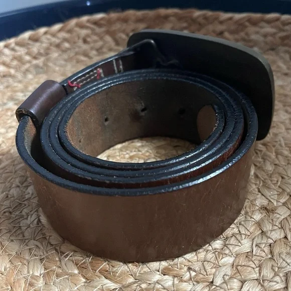 Mens vintage Analog leather belt. - Picture 3 of 4